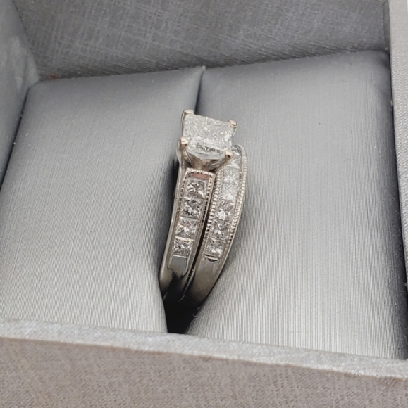 14k ring - Picture 2 of 13